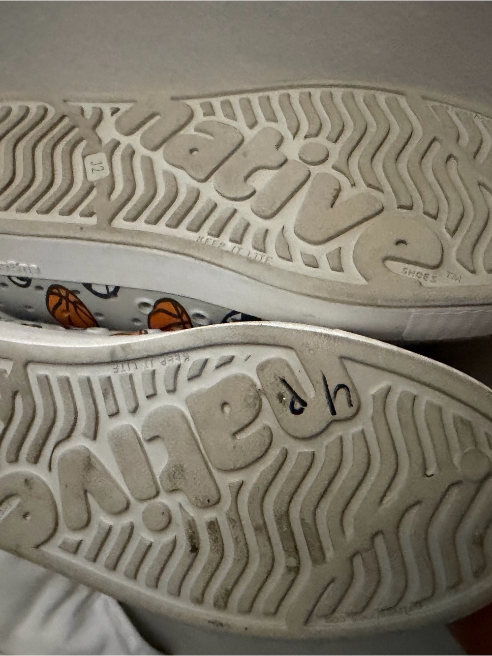 Native Shoes โฝ๏ธ๐๐๐พโพ๏ธ Print - Picture 5 of 5